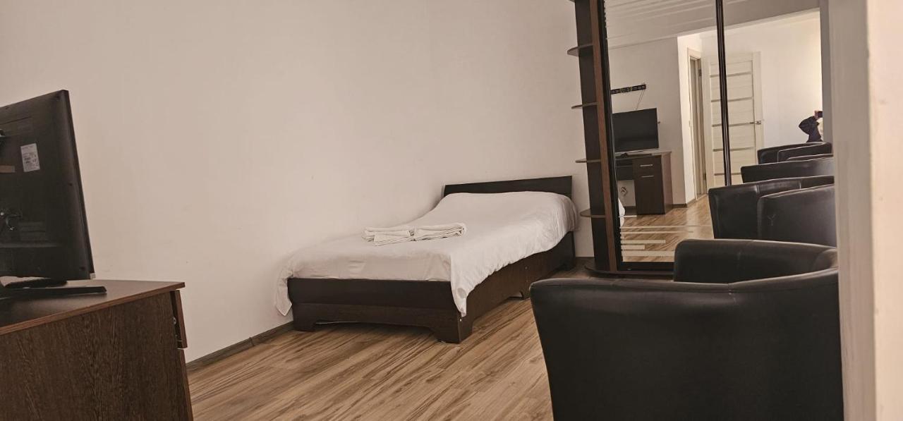 Astero Apartments Premium Accomodation Iasi Exterior photo
